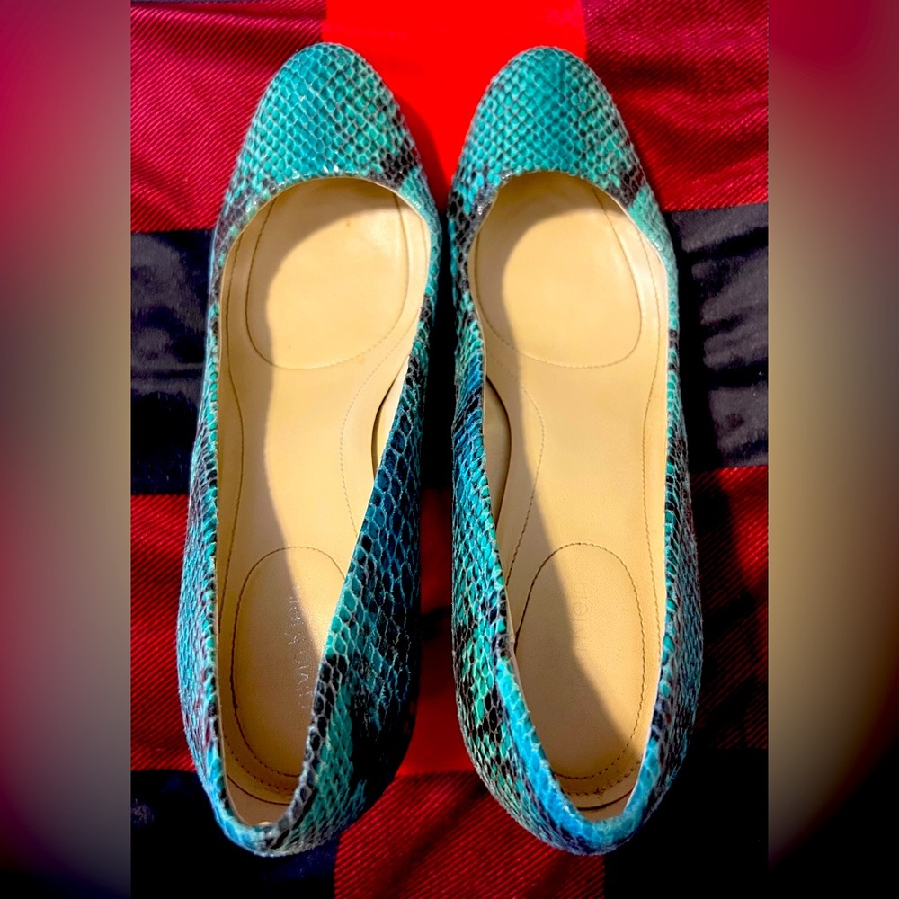 Calvin Klein Renni Faux Snake Skin Python Heels Size 9M - Picture 2 of 7